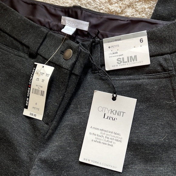 Mid Rise Petite Slim Black Pant - Picture 2 of 2